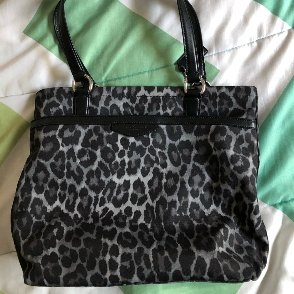 NEW COACH purse